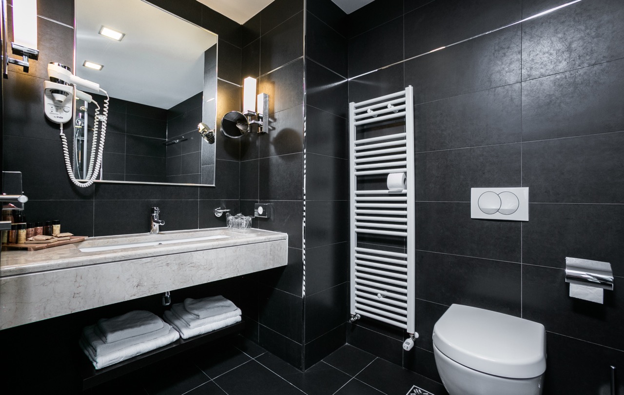 Admiral Suite detail